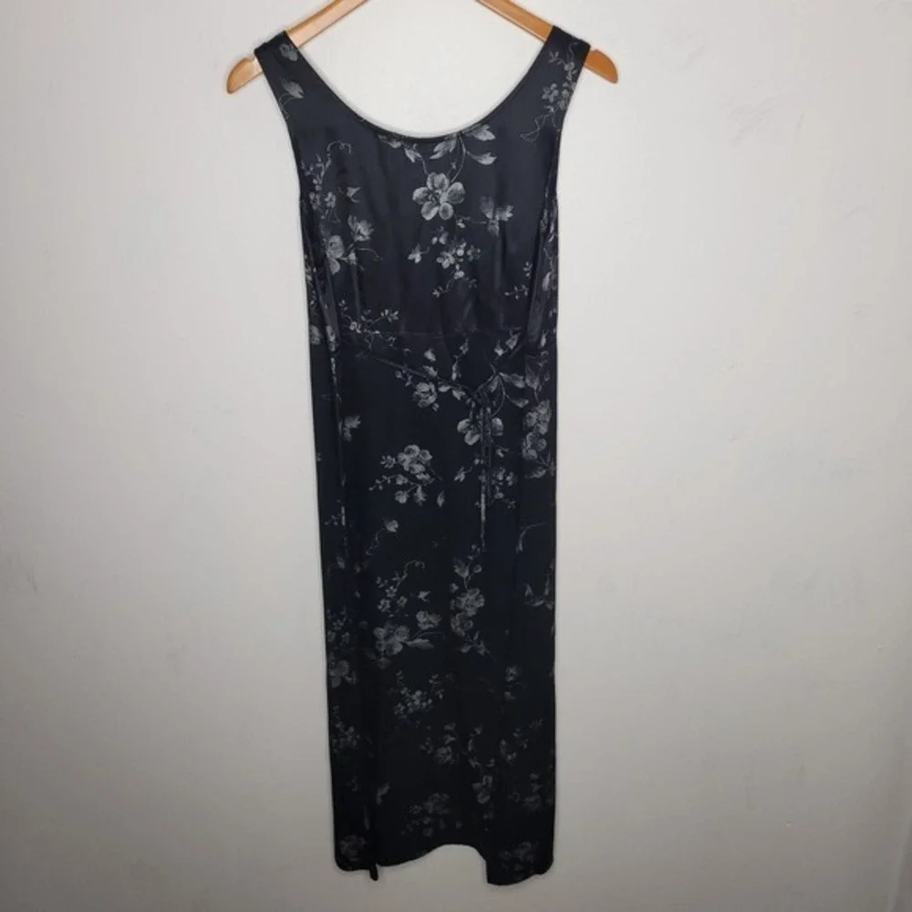 Maxi Dress Satin Black Silver Floral‎ Size Small Empire Waist Whimsygoth Fairy